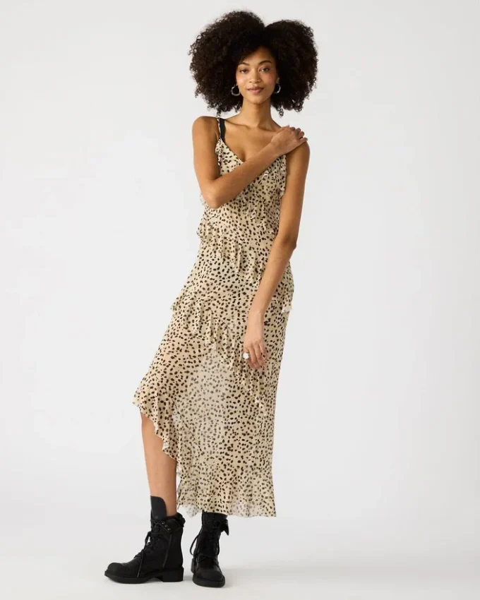 Aida Dress Sand Aida Dress Sand