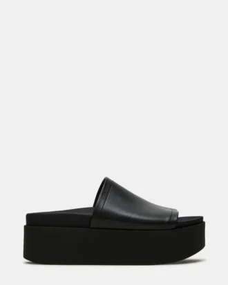 arwen black leather 1 330x413 - Arwen Black Leather