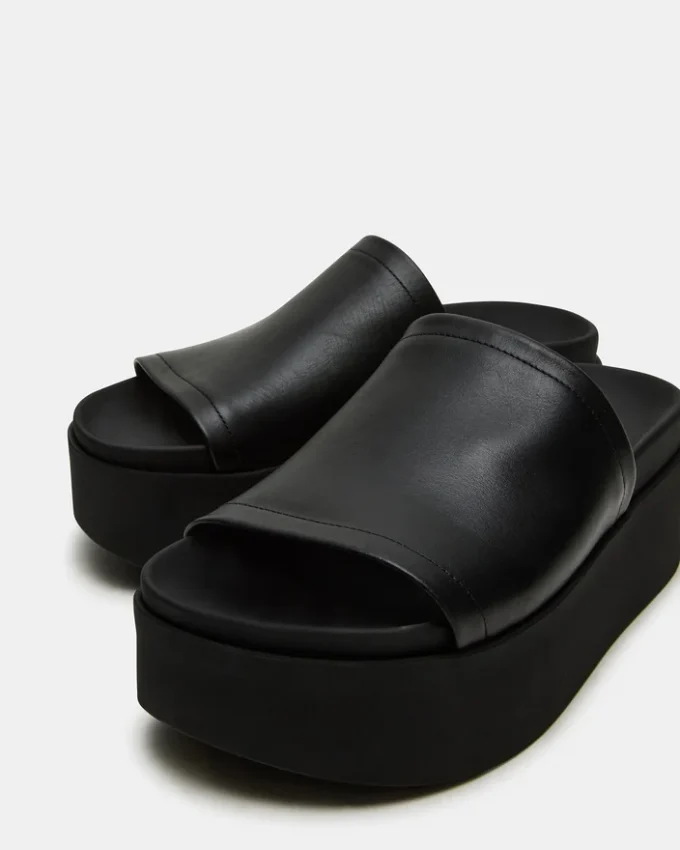 Arwen Black Leather Arwen Black Leather