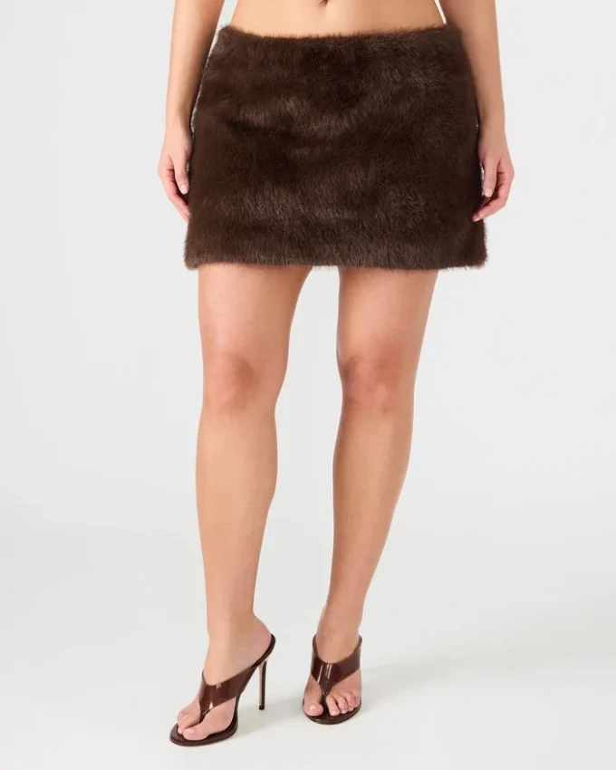 Aviva Faux Fur Skirt Dark Espresso Aviva Faux Fur Skirt Dark Espresso