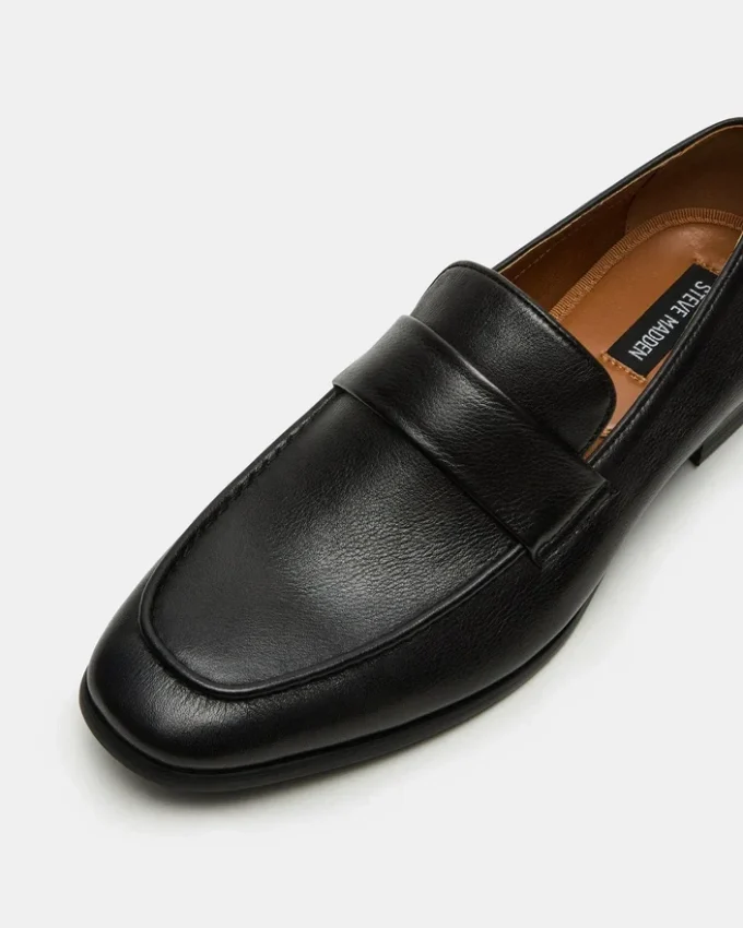 Biscuit Black Leather Biscuit Black Leather