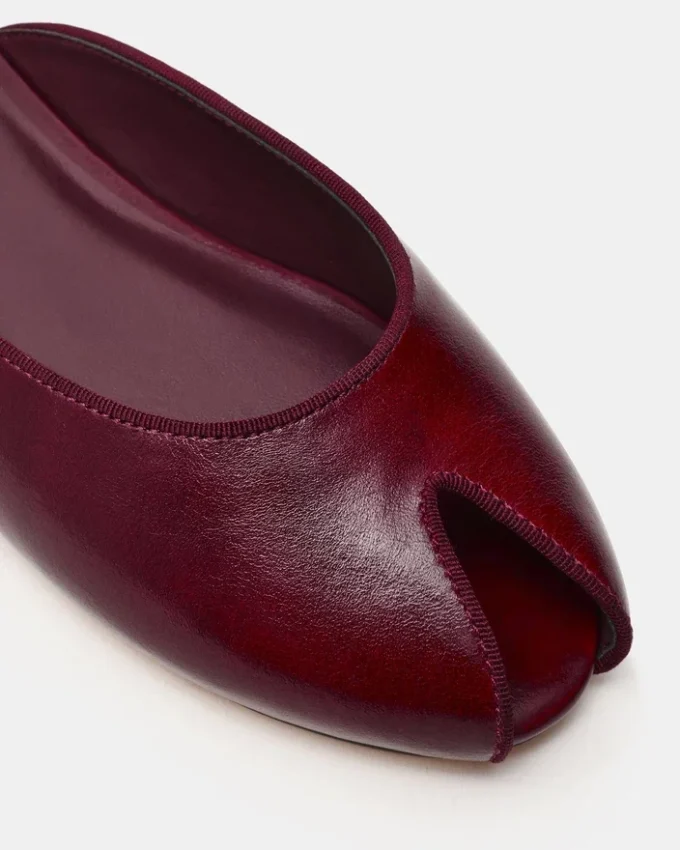 Bloss Burgundy Leather Bloss Burgundy Leather