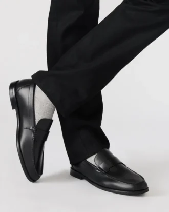 Colver Black Leather