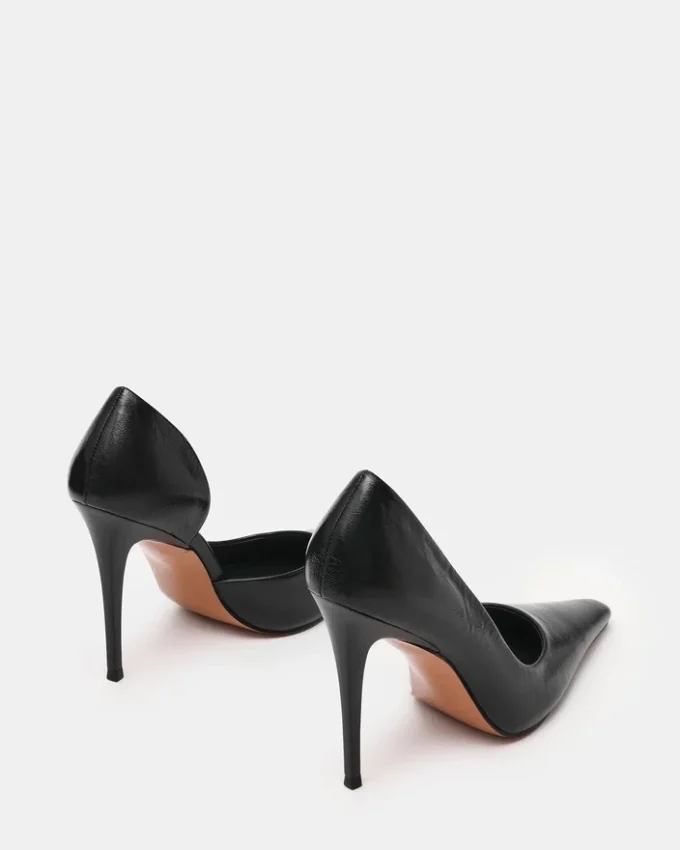 Elegant Black Leather Elegant Black Leather