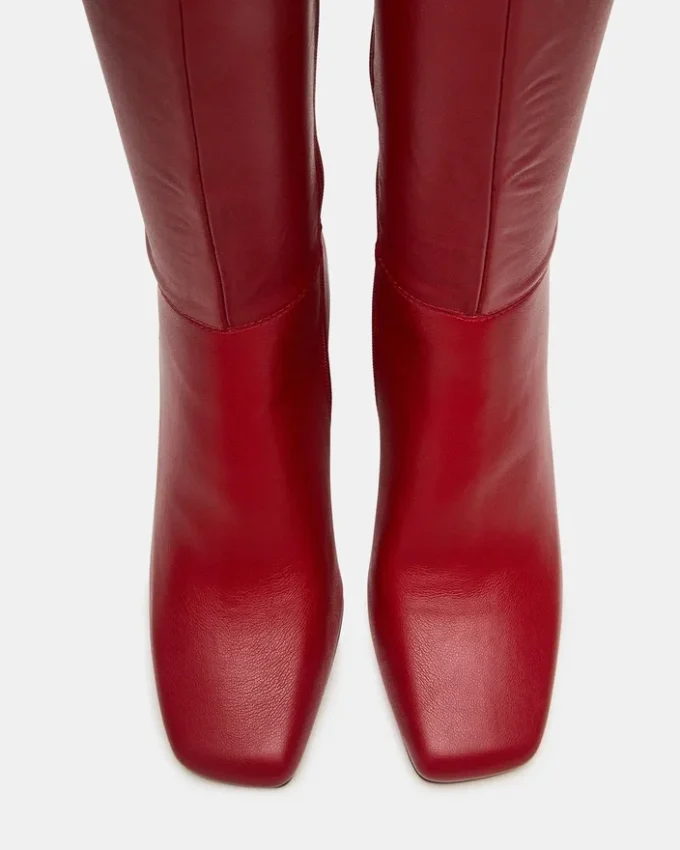 Elliot Red Elliot Red