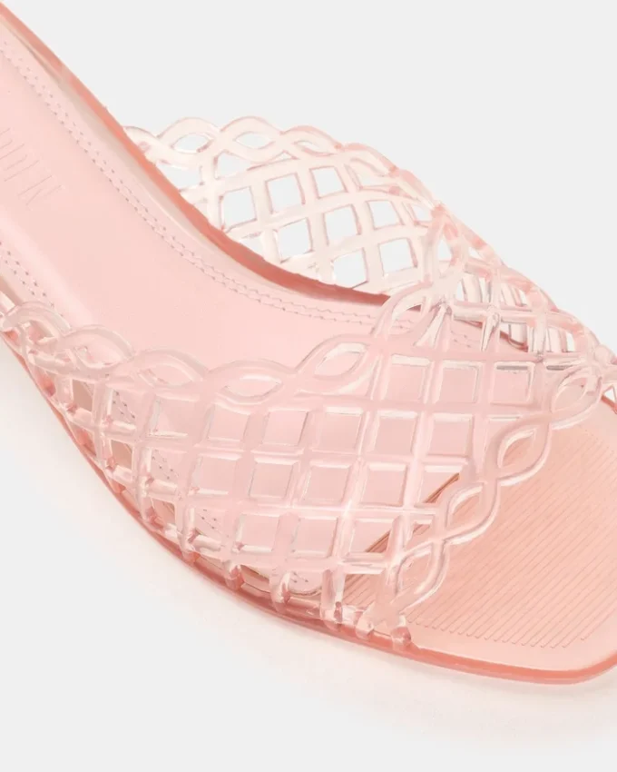 Ginger Pink Ginger Pink