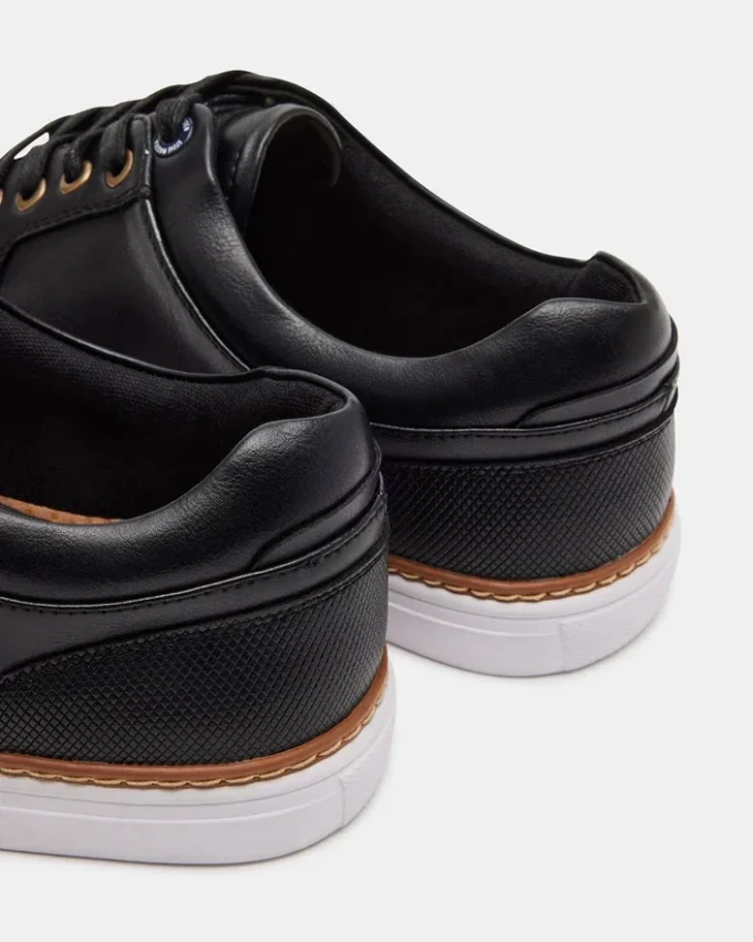 Guss Black Guss Black