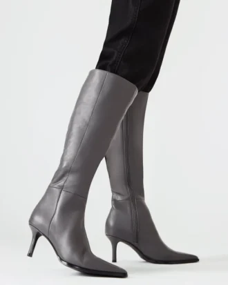 Lingo Grey Leather
