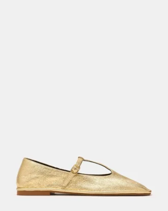 Macbeth Gold Leather Macbeth Gold Leather