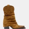 Pia Chestnut Suede Pia Chestnut Suede