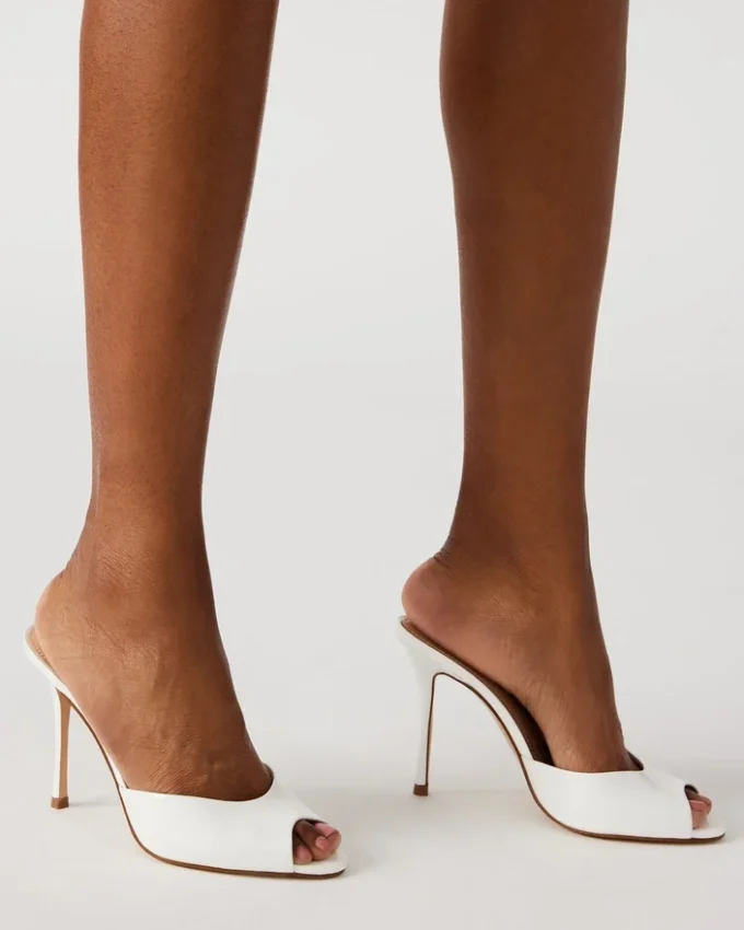 Priya White Patent Priya White Patent