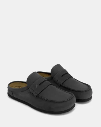 Wyatt Black Leather